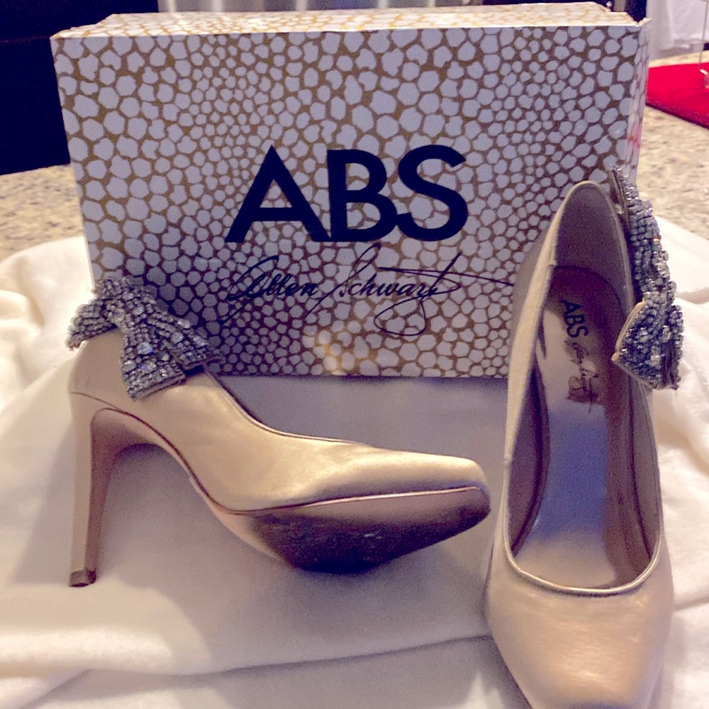 Women Satin Tan Shoes with Rhinestone Bow.